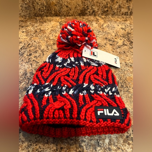 Fila Pom Pom Beanie - Picture 5 of 5